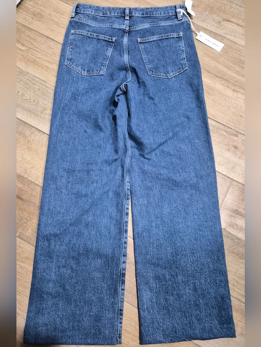 Aritzia Denim Forum Nwt Remy Hi Relaxed No Stressed Medium Blue Size 29 - Picture 10 of 11
